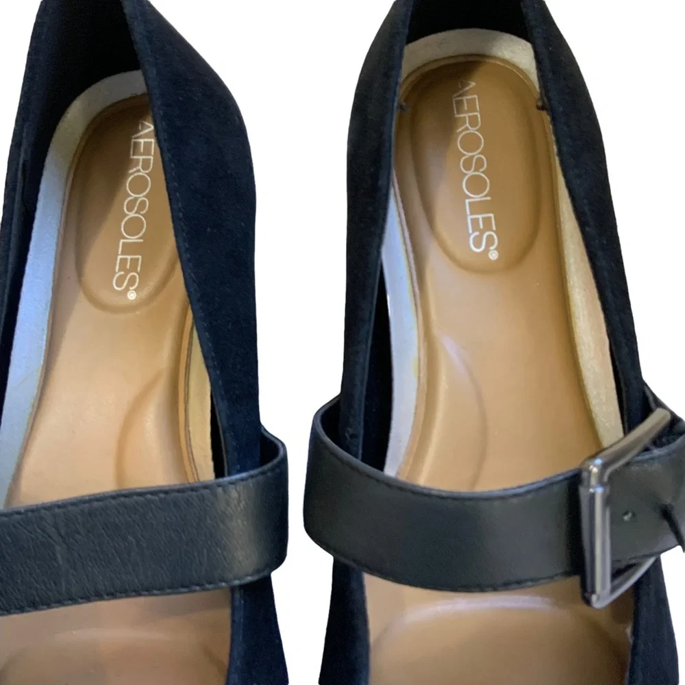 AEROSOLES Black Pointed Flats with Strap - Picture 2 of 10